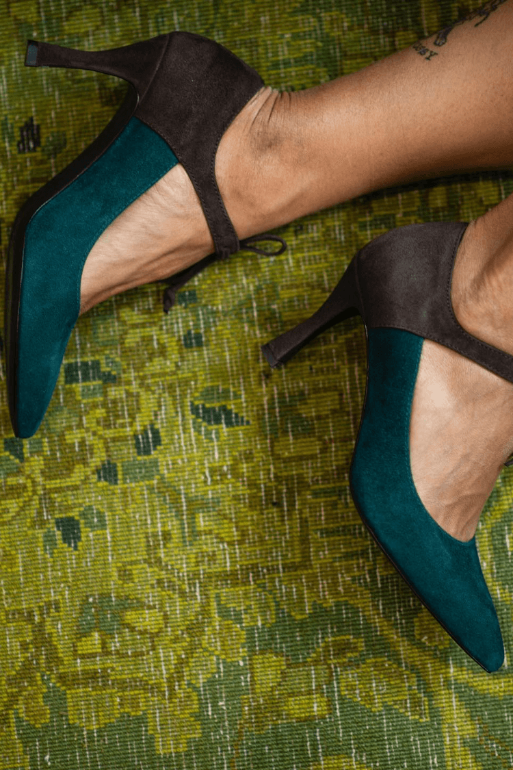 Elance™ | Tied Ankle Pumps