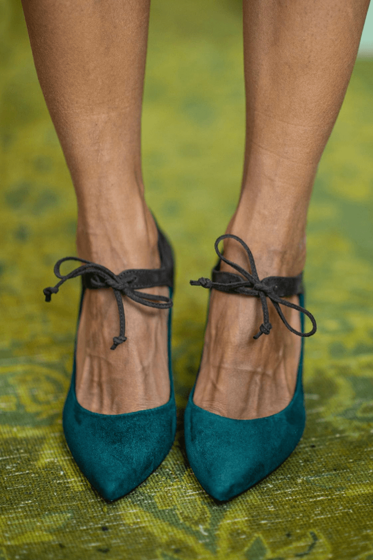 Elance™ | Tied Ankle Pumps