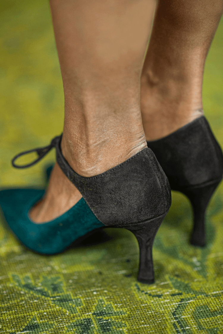 Elance™ | Tied Ankle Pumps