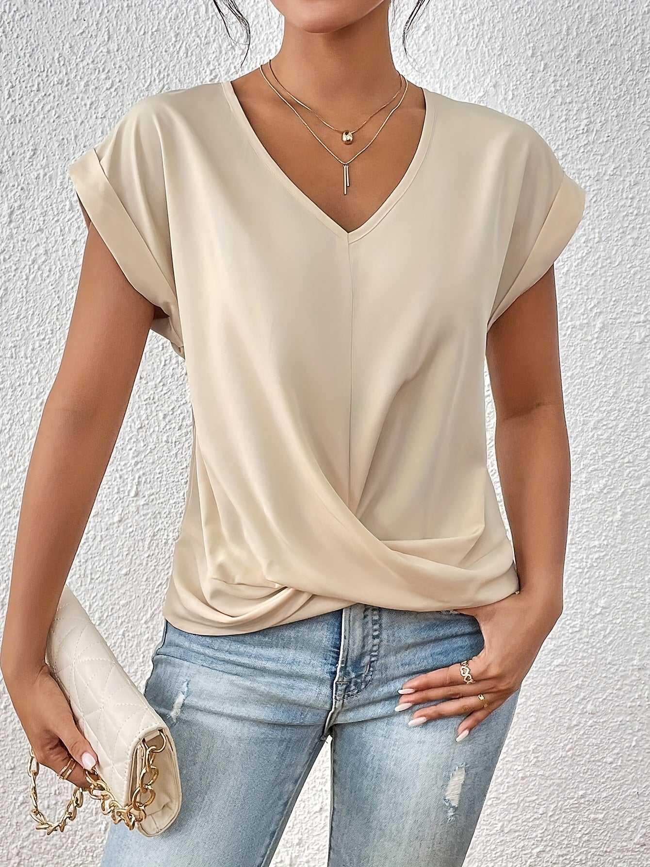 Ava&Claire | Kathrina Twist Front V-Neck Top