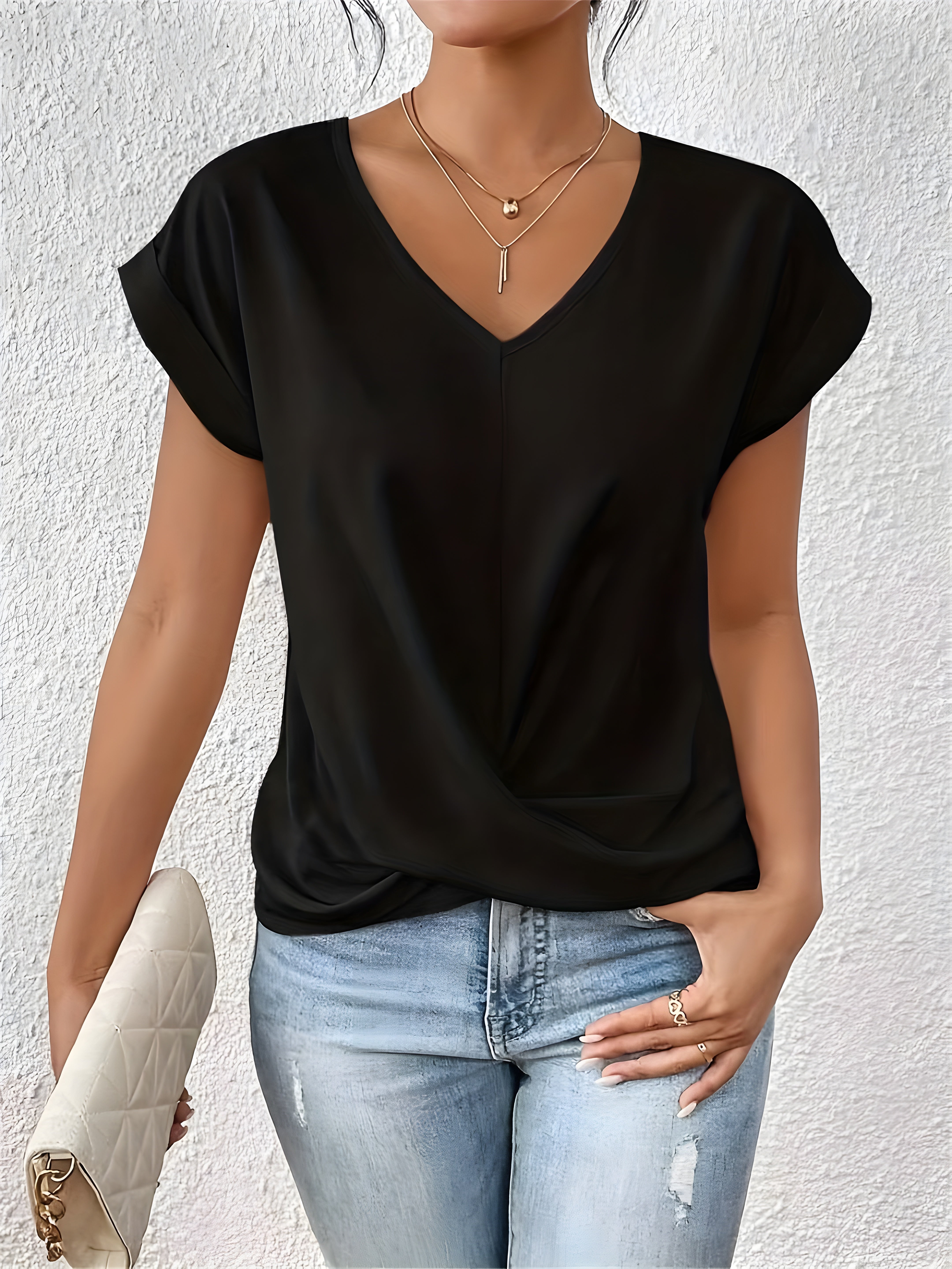 Ava&Claire | Kathrina Twist Front V-Neck Top