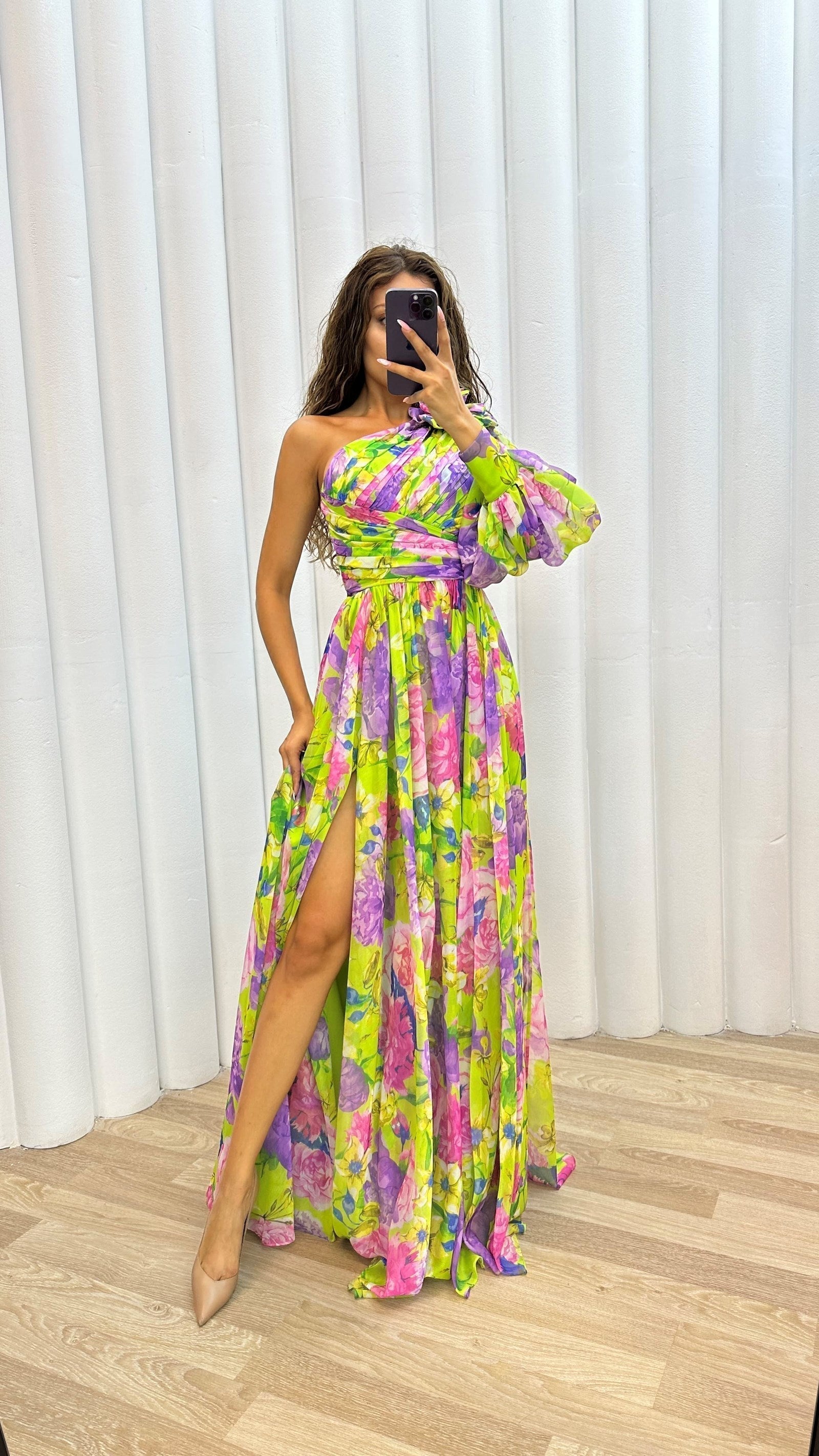 Elance™ | Elegant Flowing Dress