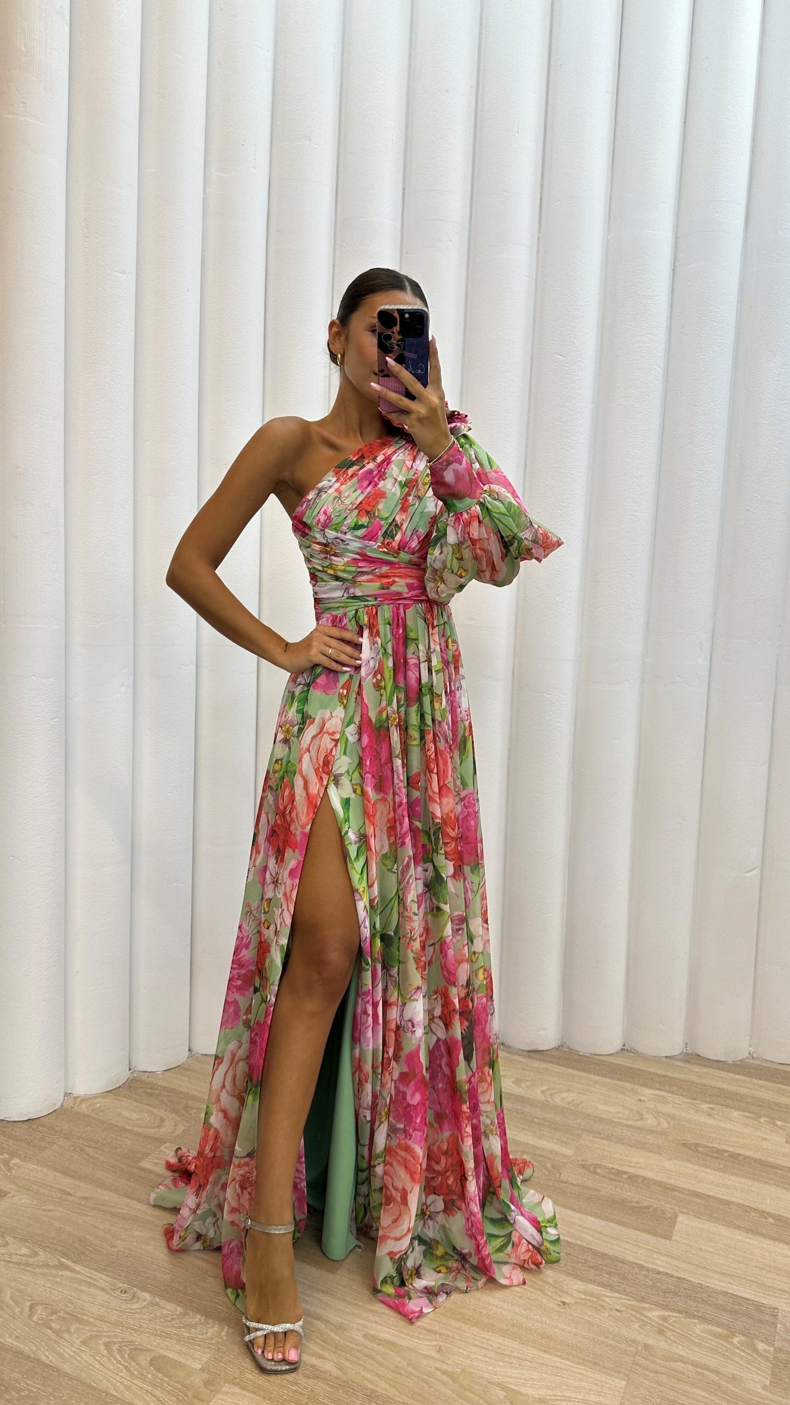 Elance™ | Elegant Flowing Dress