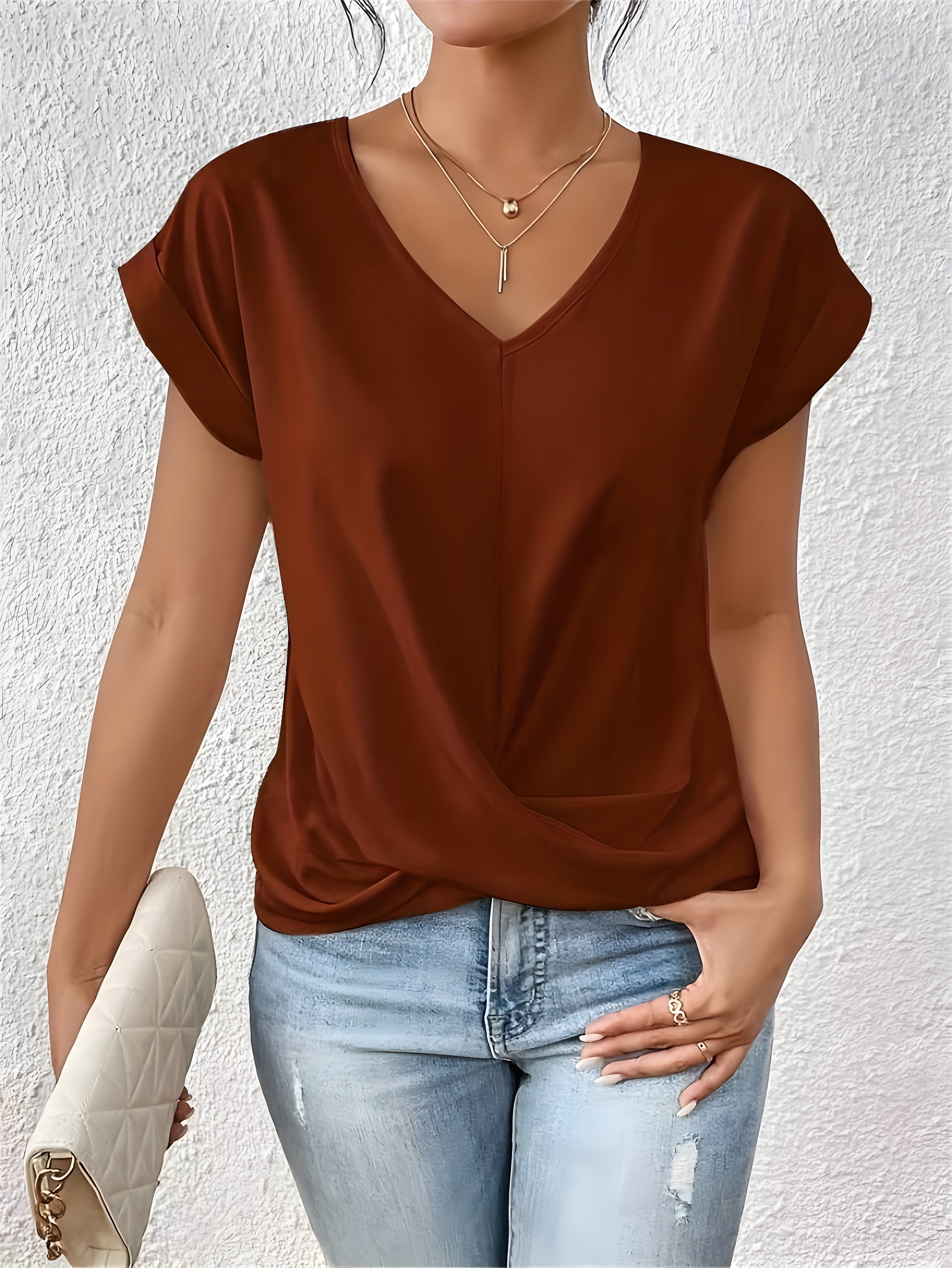 Ava&Claire | Kathrina Twist Front V-Neck Top