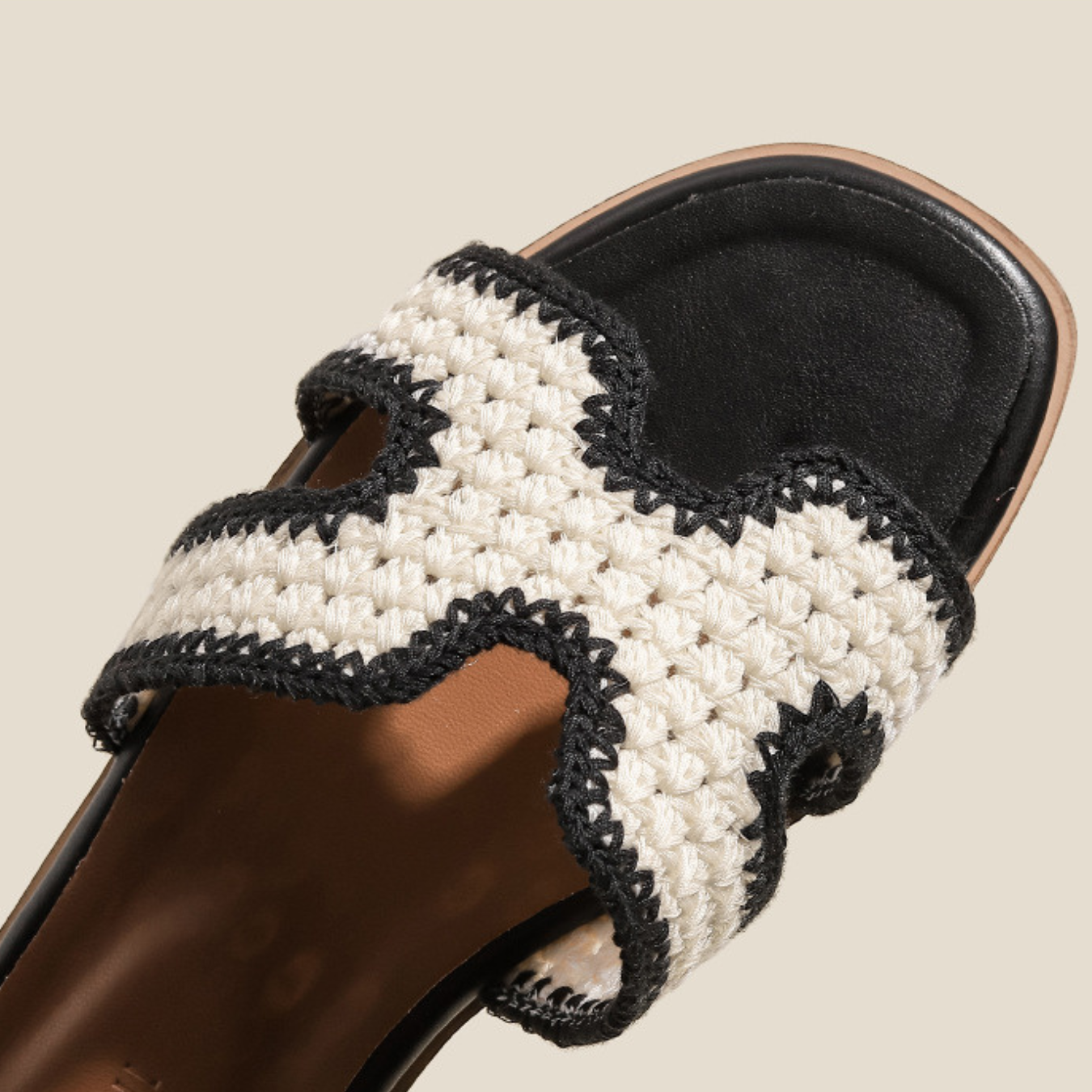 Elance™ | ÉLITE RAPHIA SANDALS