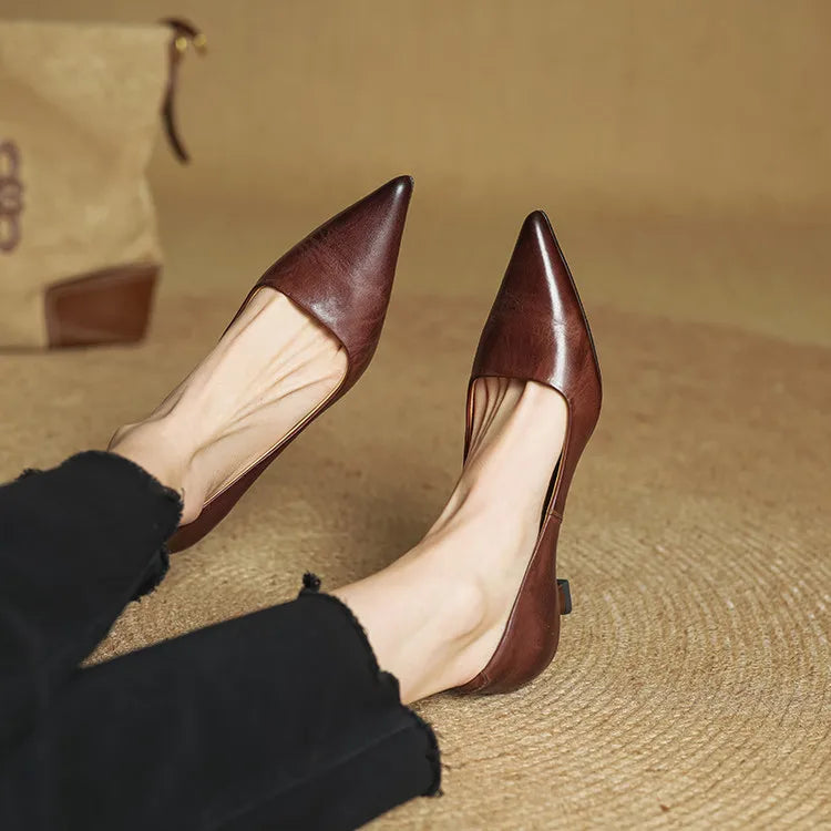 Anok™ Leather Court Shoes