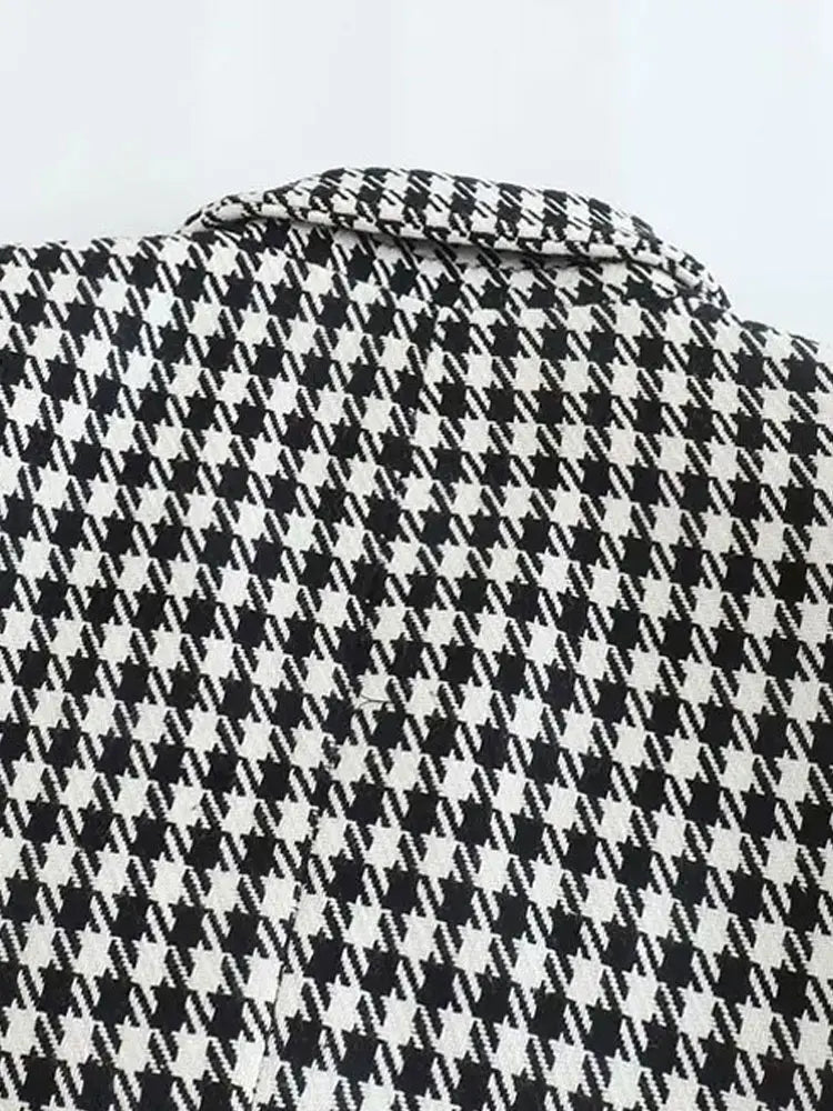Mia™ | Elegant Houndstooth Blazer