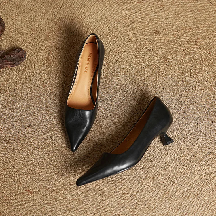 Anok™ Leather Court Shoes