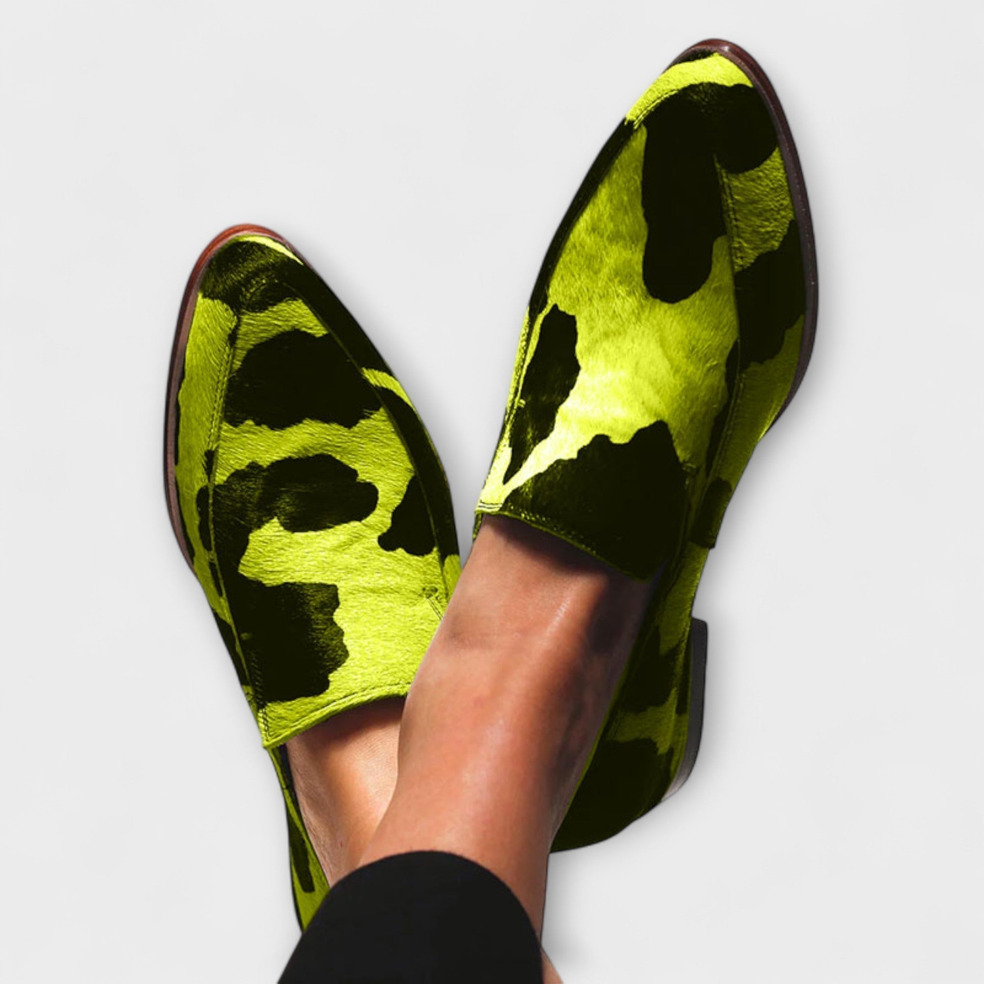 Elance™ | Chic Cow Print Design